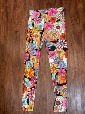 No Boundaries Vibrant Retro Floral Leggings - Orange, Pink, Yellow, Blue, Black
